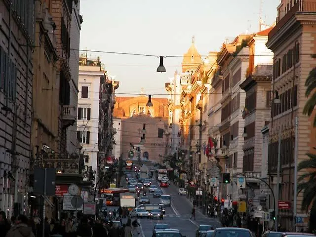 Bed & Breakfast Hello Roma
